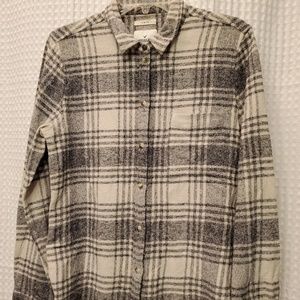 American eagle flannel shirt